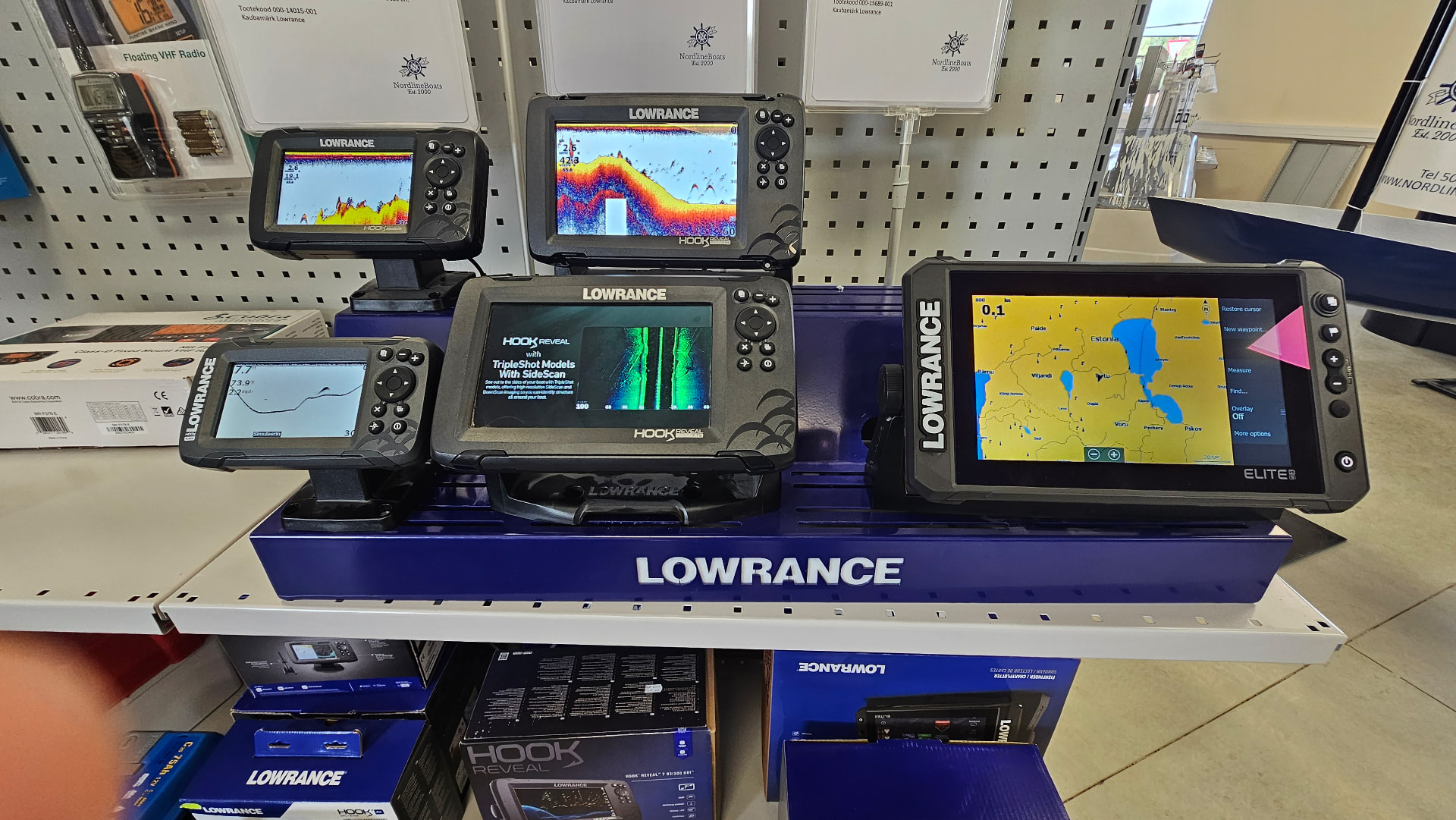 Эхолоты Lowrance в нашем салоне
