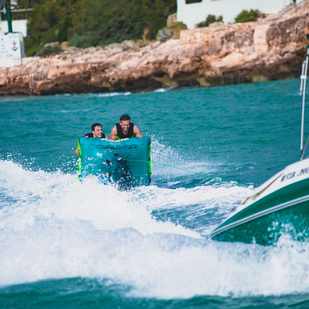 7456_230220004-actionshot-11-big 7456_230220004-actionshot-11-big