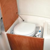 Magamiskohaga Mootorpaat Poseidon Blu Water 6.40