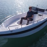 Mootorpaat BLU WATER 185 keskkonsooliga paat