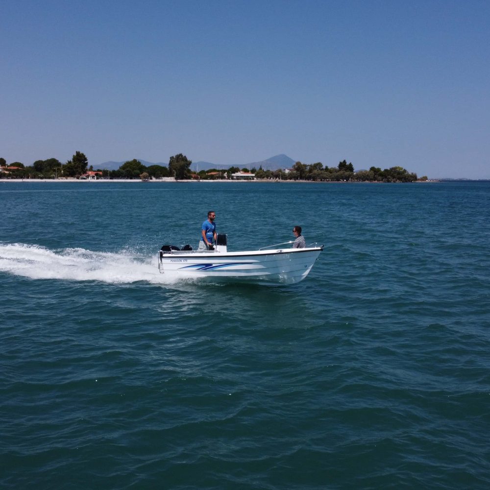 Mootorpaat Poseidon 470 T kaluripaat Mootorpaat Poseidon 470 T kaluripaat