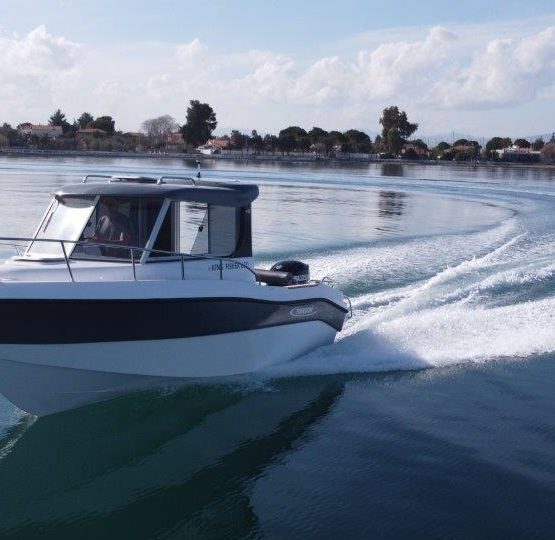 Mootorpaat Poseidon King Fisher 650