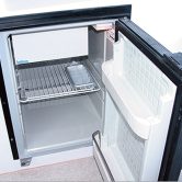 Paadi külmik Mootorpaat Poseidon Blu Water 6.40