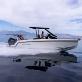 Mootorpaat protagon 25 Space ruumikas paat