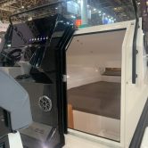 Mootorpaat protagon 25 sundeck konsooliga