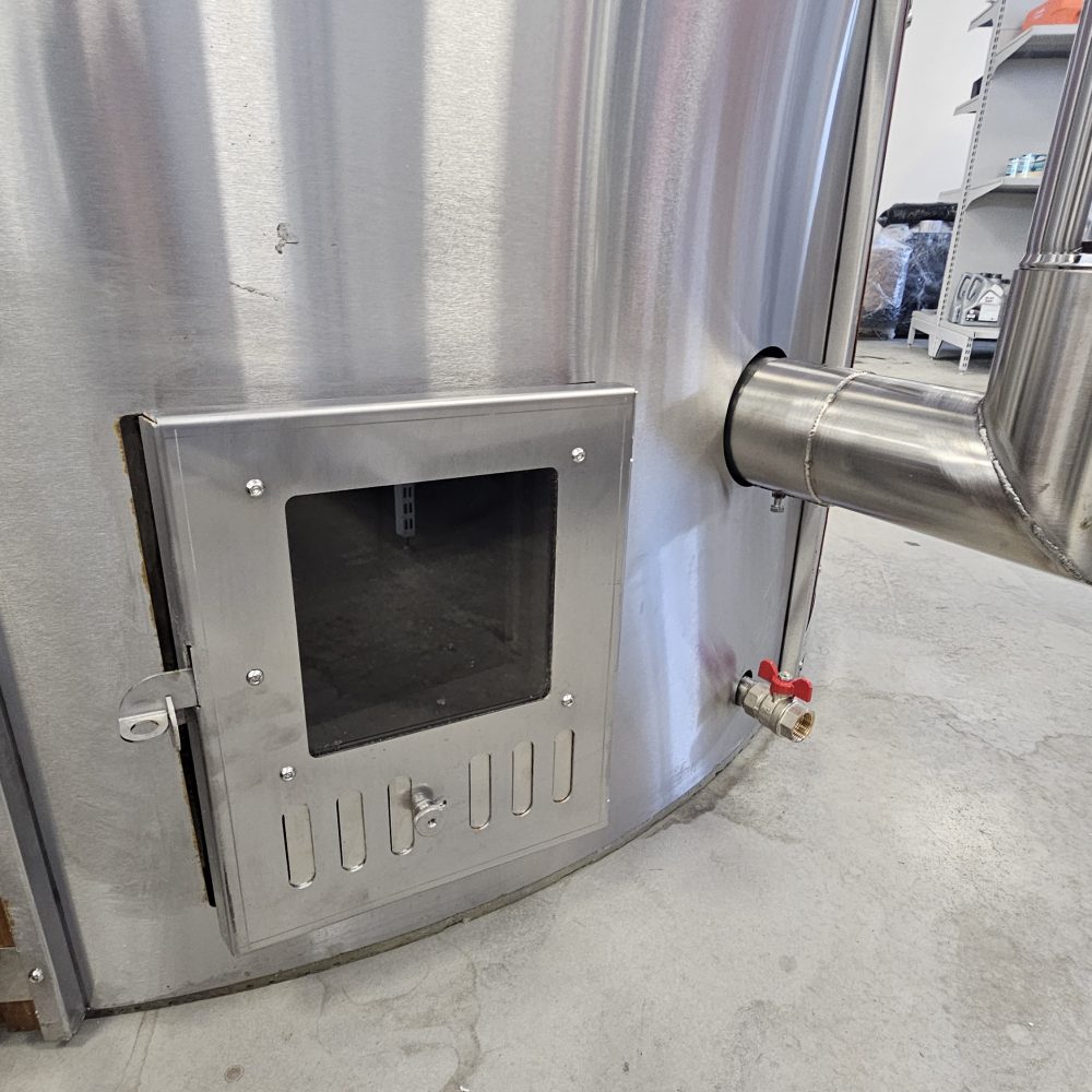 Kümblustünn integreeritud ahjuga, led valgus, mullisüsteem, puidukütteahjuga Kümblustünn integreeritud ahjuga, led valgus, mullisüsteem, puidukütteahjuga