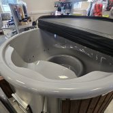 Kümblustünn integreeritud ahjuga, led valgus, mullisüsteem, tartus