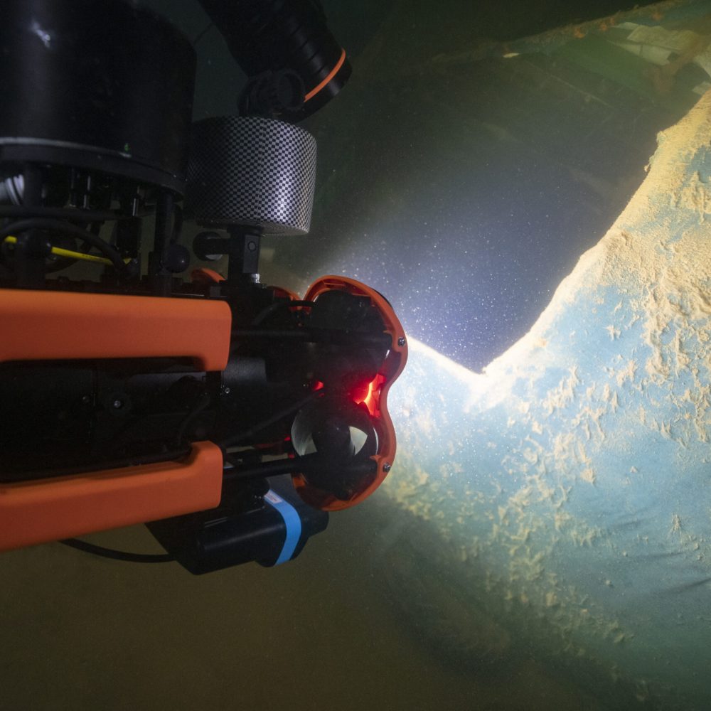 8462_M2-PRO-Underwater-Drone-ROV-UUV-Surveying-scaled 8462_M2-PRO-Underwater-Drone-ROV-UUV-Surveying-scaled